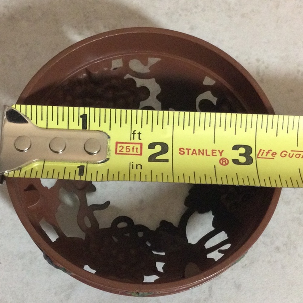 Yankee Candle grapes and vines jar burning lid - Picture 5 of 6